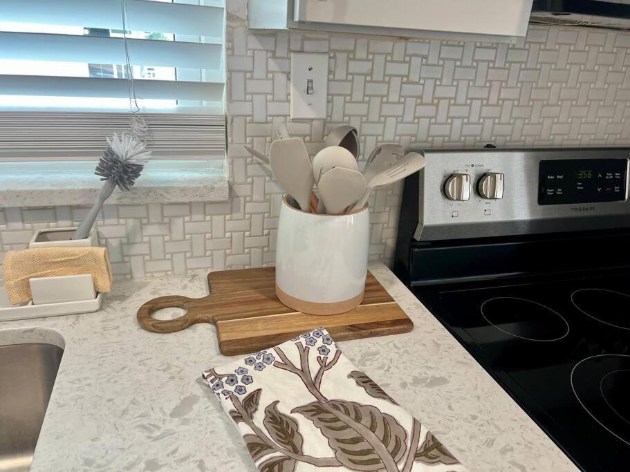 Lakefront Duplex With Pontoon Boat 3 Bed House Mount Dora Eksteriør billede